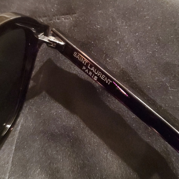 AUTHENTIC SAINT LAURENT (SL) Sunglasses SL 258 02 - Picture 2 of 8